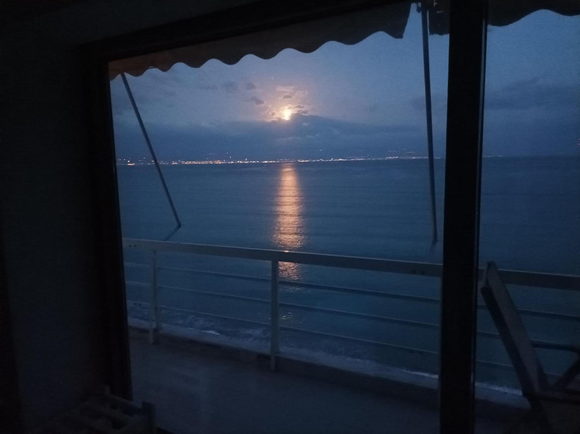 Blue Bliss Apartman Lutráki Kültér fotó